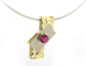 Pendentif tourmaline rouge