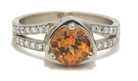 Bague grenat mandarin et diamants