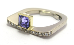 Bague tanzanite diamants